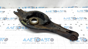 The lower control arm under the rear left spring of Mazda 6 18-21 is rusty, the silent block needs to be replaced