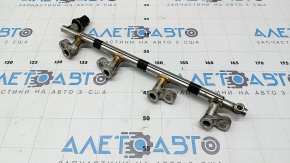 Mazda 6 18-21 fuel rail with sensor