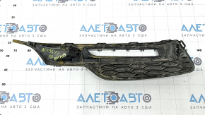 Honda Accord 16-17 hybrid front bumper right side grille under fog lights, with gloss black trim, scratches, sand