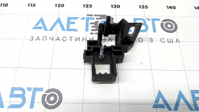 Lower right headlight mount Mazda 6 18-21 crack in mount