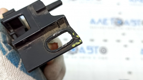Lower left headlight mount Mazda 6 18-21 crack in mount