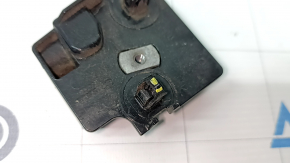 Lower right headlight mounting bracket Mazda 6 18-21 crack in the mount