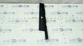 Front left side door trim for VW Tiguan 18-20, black gloss, broken guide, scratches