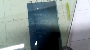 Toyota Prius 30 rear right door glass, 10-15 scratches