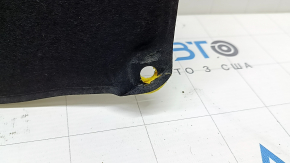 Toyota Prius 30 hood insulation tears 10-15