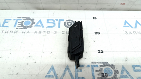 Mazda CX-5 17-25 Driver's Seat Memory Control