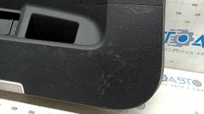 Lower tailgate trim for VW Tiguan 18-24 electric doors, black, scratches