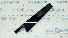 Right rear side door trim for VW Tiguan 18-24, gloss black, scratches, broken fastener, adhesive