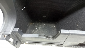 Left arch trim for a VW Tiguan 18-20, black, for 2 rows, with a cigarette lighter, scratches, ready for dry cleaning