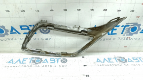 Right muffler trim for VW Tiguan 18-21, chrome, scratches