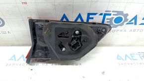 Right inner trunk lid light for VW Tiguan 18-24 USA, scratches