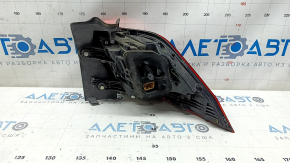 Left outer fender light for a VW Tiguan 18-24 USA, scratched, cracked