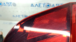 Right outer fender light for a VW Tiguan 18-24 USA, scratches