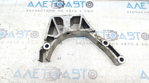 Engine mount bracket left Fiat 500 12-17 MKPP