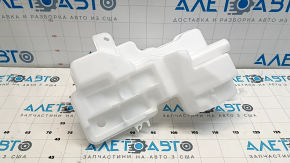 Volvo XC40 19-25 Windscreen Washer Reservoir without Headlight Washers