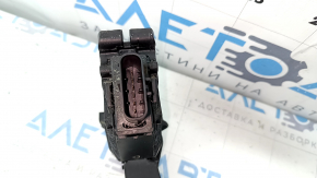 VW Tiguan 18-24 gas pedal with chrome trim