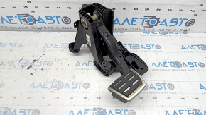 VW Tiguan 18-24 brake pedal with chrome trim