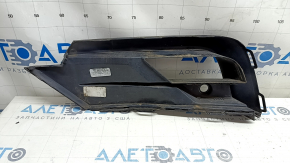 Right lower grille of the front bumper of the VW Tiguan 18-21, black gloss, with parking sensors, R-Line, chips, sand