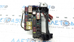Toyota Prius 30 10-15 underhood fuse box