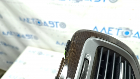 Left front panel air vent deflector for Hyundai Santa FE Sport 17-18 with dark wood insert, scratches