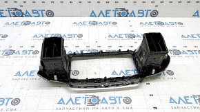 Kia Sorento 16-20 front panel central air vent trim, silver, scratches