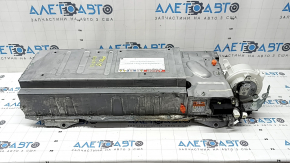 Toyota Prius V 12-17 123kV battery, 4.0-4.5Ah, 09/01/2015, with fan, housing corrosion