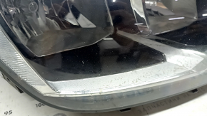 Right front headlight for VW Tiguan 18-21, halogen, LED DRL, water damage
