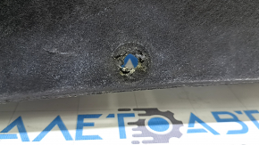 Kia Sorento 19-20 hood insulation, fasteners are torn