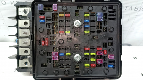 Jeep Grand Cherokee WL 21-25 3.6 hood fuse box