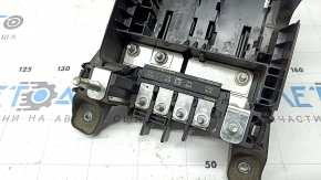 Jeep Grand Cherokee WL 21-25 Underhood Fuse Box