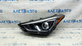 Left front headlight for Hyundai Santa FE Sport 2017-2018 restyling, USA, halogen, peeling varnish, cobweb, crack in glass