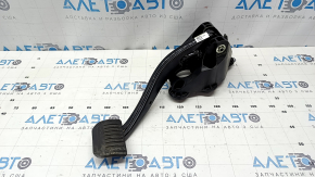 Jeep Grand Cherokee WL 21-25 Brake Pedal