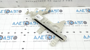 Jeep Grand Cherokee WL 21-25 rear left door glass guide, long