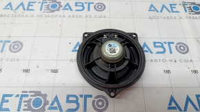 The front left door speaker of the BMW X5 G05 19-24 HiFi is dented.