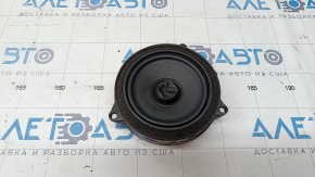 The rear left door speaker of the BMW X5 G05 19-24 HiFi is dented.