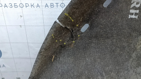 Kia Sorento 16-20 right underbody protection, tears
