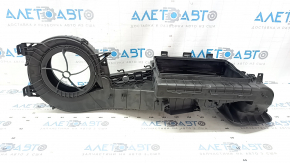 The bare heater housing and ventilation for the Jeep Grand Cherokee WL 21-25 long