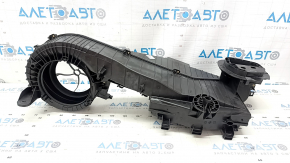 The bare heater housing and ventilation for the Jeep Grand Cherokee WL 21-25 long