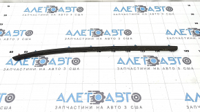 Rear right side door seal for Jeep Grand Cherokee WL 21-25 rear