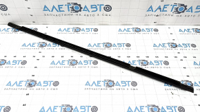 Door-glass molding, central rear right, Jeep Grand Cherokee WL 21-25, black gloss, long