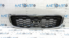 Kia Sorento 19-20 grille with emblem, black with chrome trim, sand, scratches