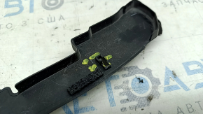 Left Mazda 3 19-24 4D door-wing seal trim, broken mount