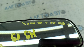 The interior mirror of the Mazda 3 19-22 is black and empty, with amalgam peeling off.