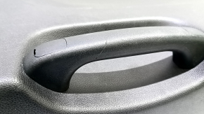 Kia Sorento 16-20 black lower tailgate trim with handle, scratch on handle, worn