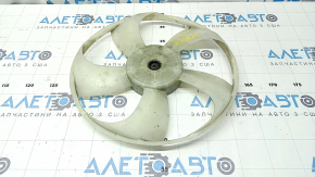 Right cooling fan impeller cracked on Subaru Outback 15-19