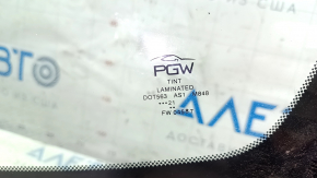 Nissan Leaf 18-19 windshield without PGW camera