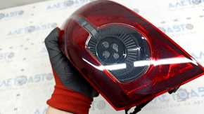 Mazda 3 19-22 4D Right Outer Fender Light for Polishing
