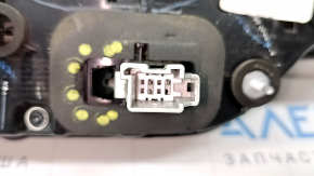 Right inner tailgate light for Jeep Grand Cherokee WL 21-25 LED, long, scratches, broken mount, debris inside