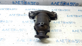 Rusty rear exhaust manifold with catalytic converter for Kia Sorento 19-20 3.3 FWD