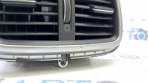Kia Sorento 16-20 center console air vent is worn out
